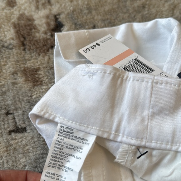 NWT! Nautica white shorts - Picture 7 of 7
